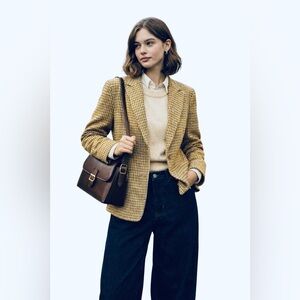 Austin Reed Women's Gold/Brown Houndstooth Wool Blend Blazer Size 10 Academia